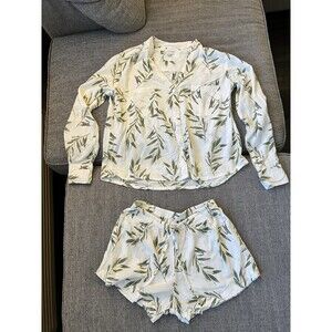 Piyama Luxury Pajama Sleep Set Long Sleeve Button Down and Shorts-Olive Leaf